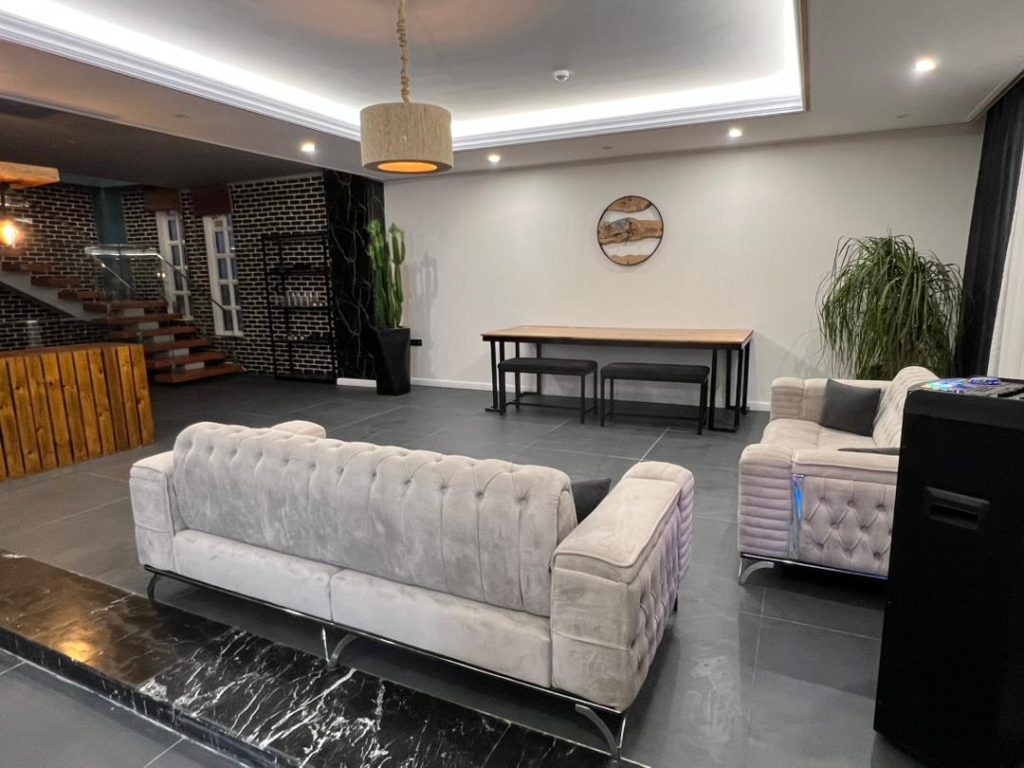 9fc29f34-596e-4ad5-ae27-8a1ebcdb90db