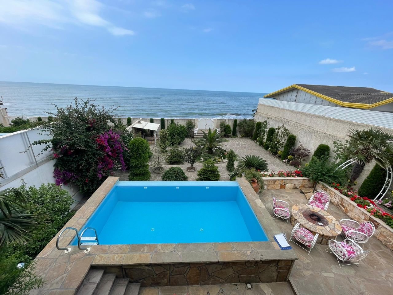 3f923617-6027-4dec-80bd-f028e5464b12