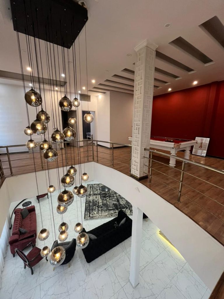 aead5801-37eb-424d-86c2-5c63225df9fd