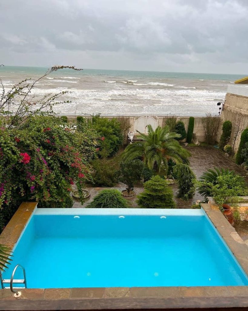 b04a27fe-2578-4ba3-bd3e-f2a42d0be8a5