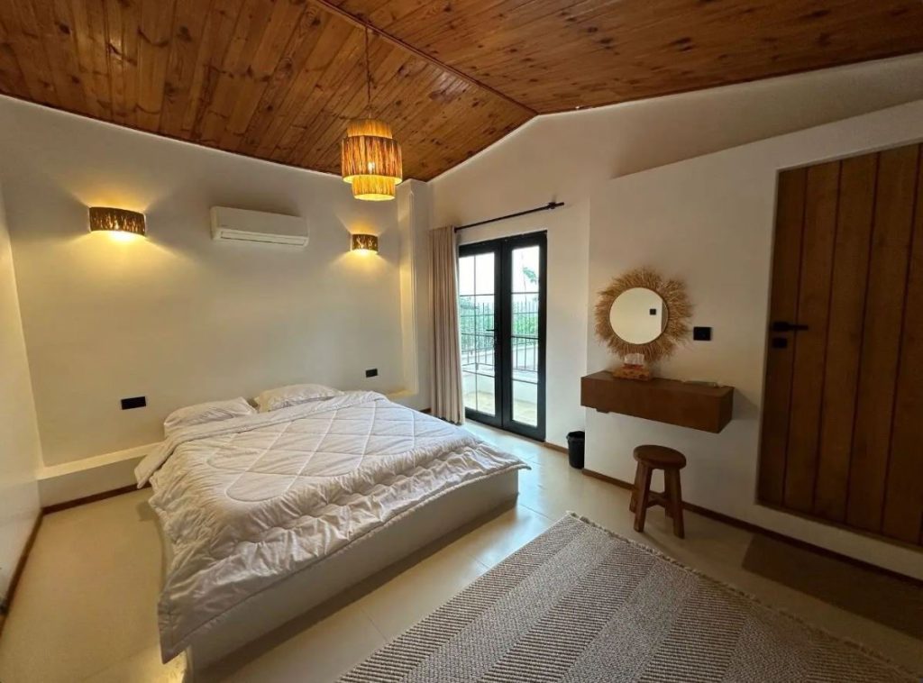 e6f1c3a0-b724-4841-91b3-1010ffa85f75