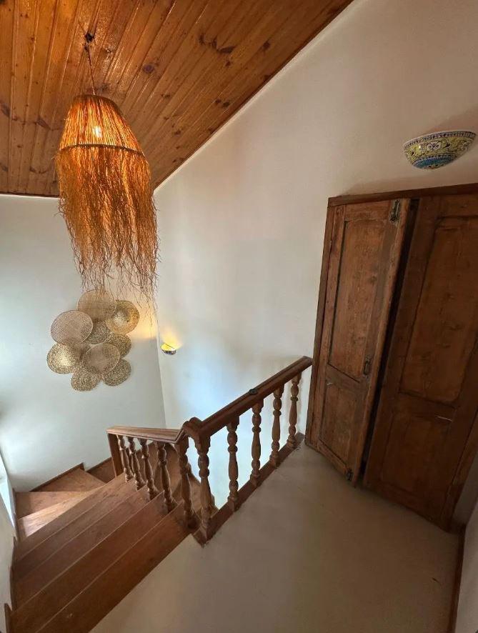 f63dc9f0-4aee-4c94-aa8d-1b2b9f033f05