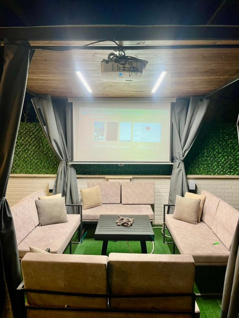 258df0c2-9568-4638-9706-547b4ab4751a