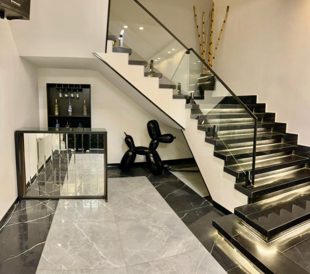 7a5da856-5e7d-448e-be17-06c9c8f0a52f