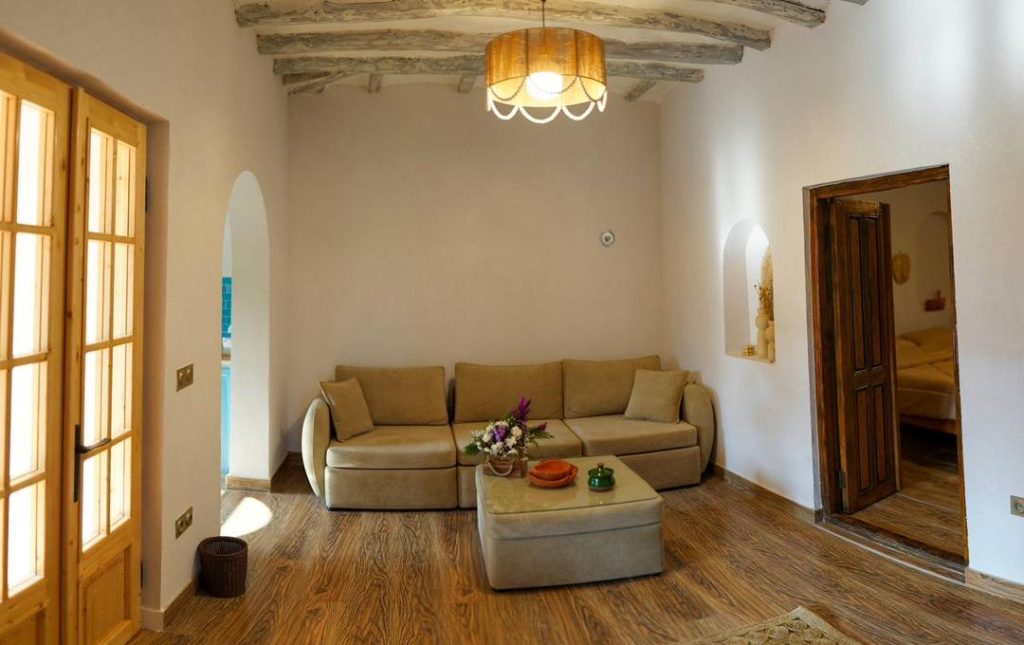 0e53c614-a0a9-4f3d-9ee8-464ee200cfd8