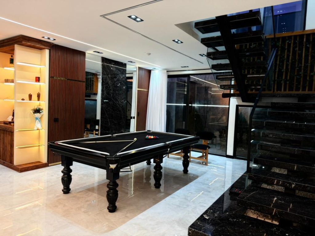 e2d491c3-0f2f-4ff8-8f2d-5a53a43c9ed8