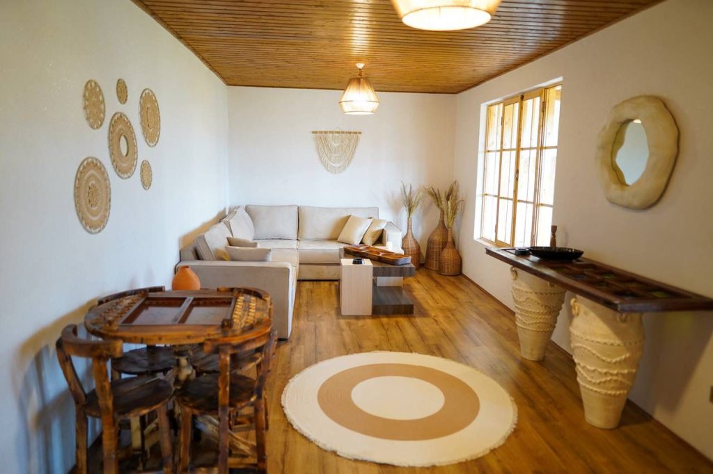 e906748e-7e13-4159-bd0e-36343db5b4cb