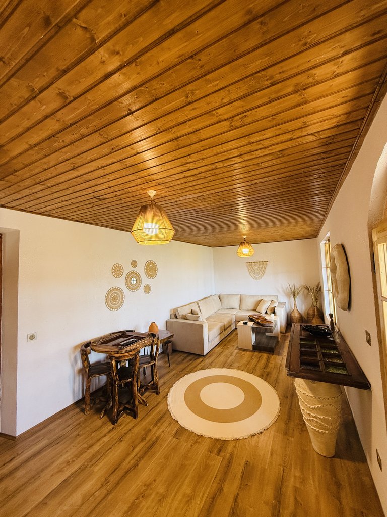 eef65620-56ec-47cd-a942-f720b3421857