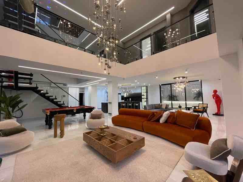 25da12cd-b01b-4d9a-9106-f0f8396c77e4