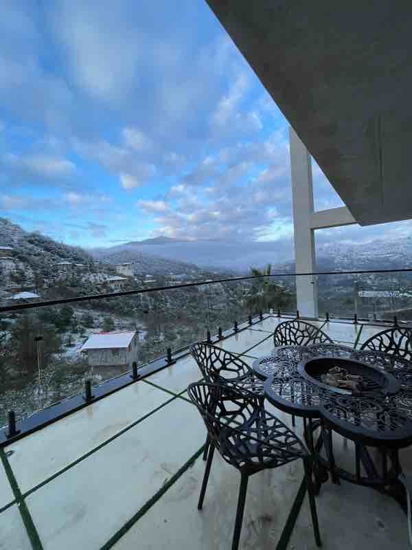 32507b54-f038-470d-abda-3893c90bb1f0